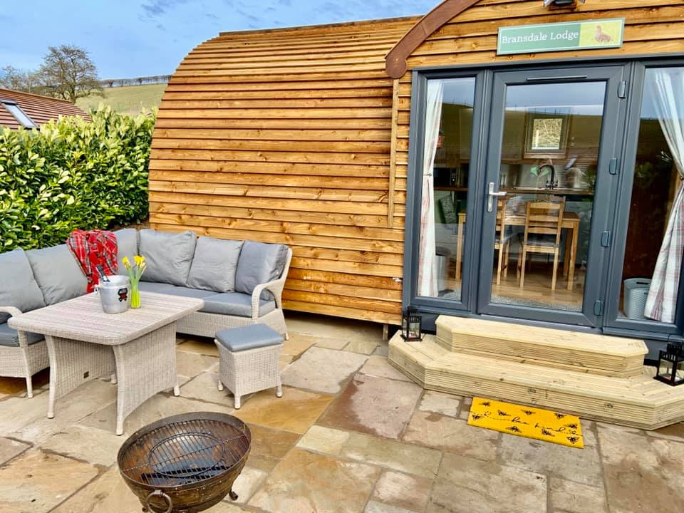 Glamping Pods Yorkshire - Humble Bee