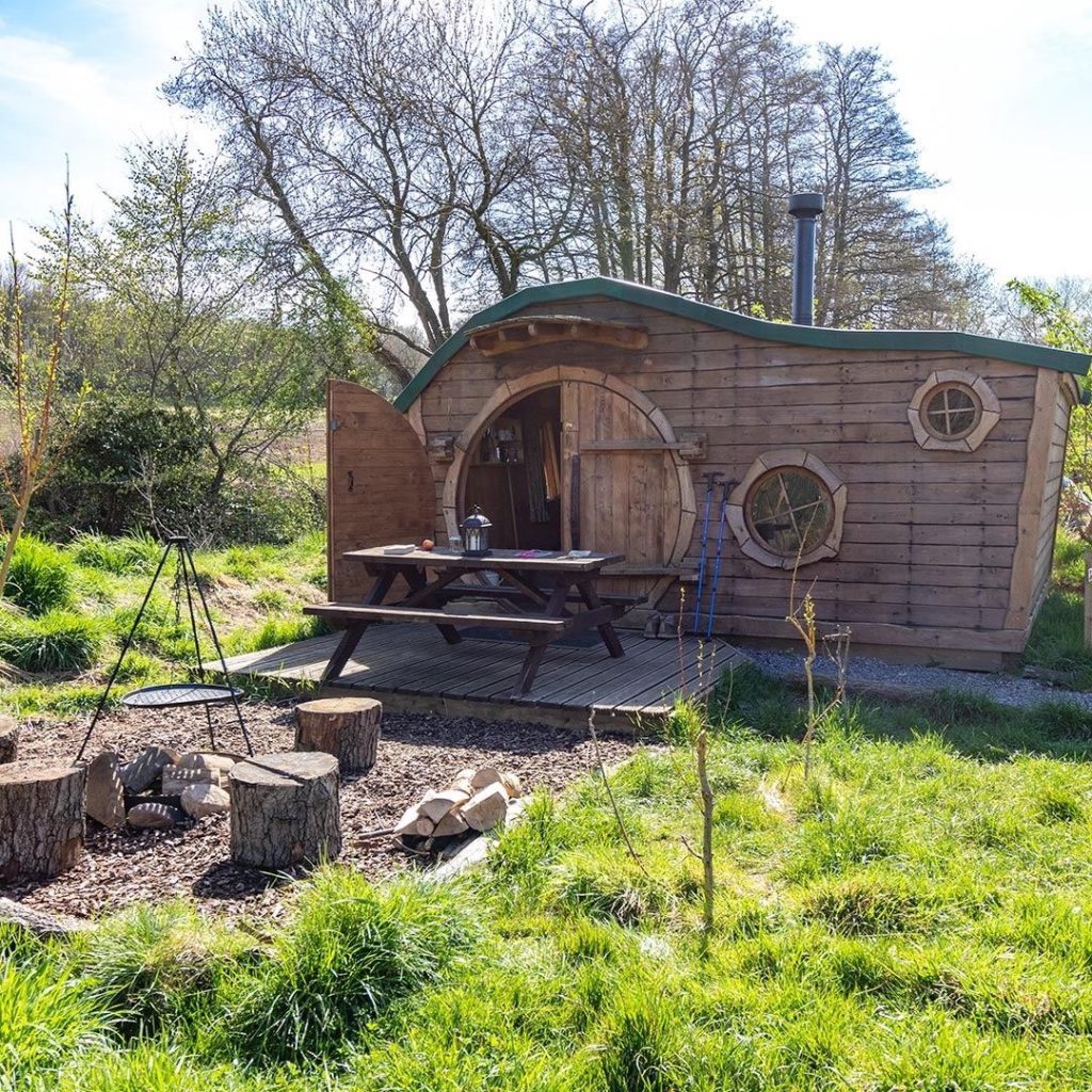 Glamping Pods York - The Hideaway