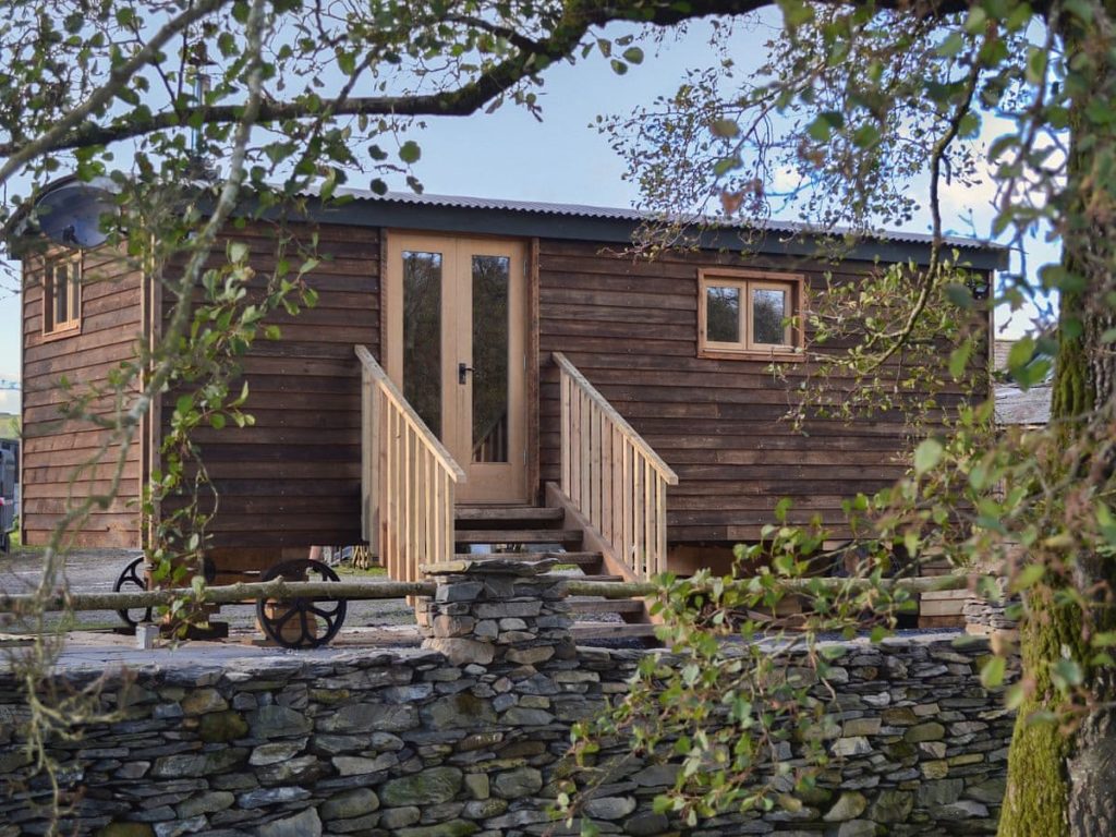 shepherds huts lake district